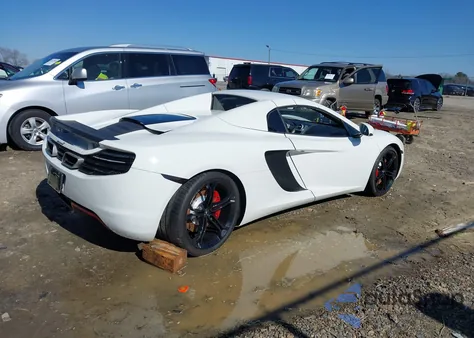 2014 Mclaren Automotive Mp4-12C Spider z USA, uszkodzony, nr VIN SBM11BAA4EW003094